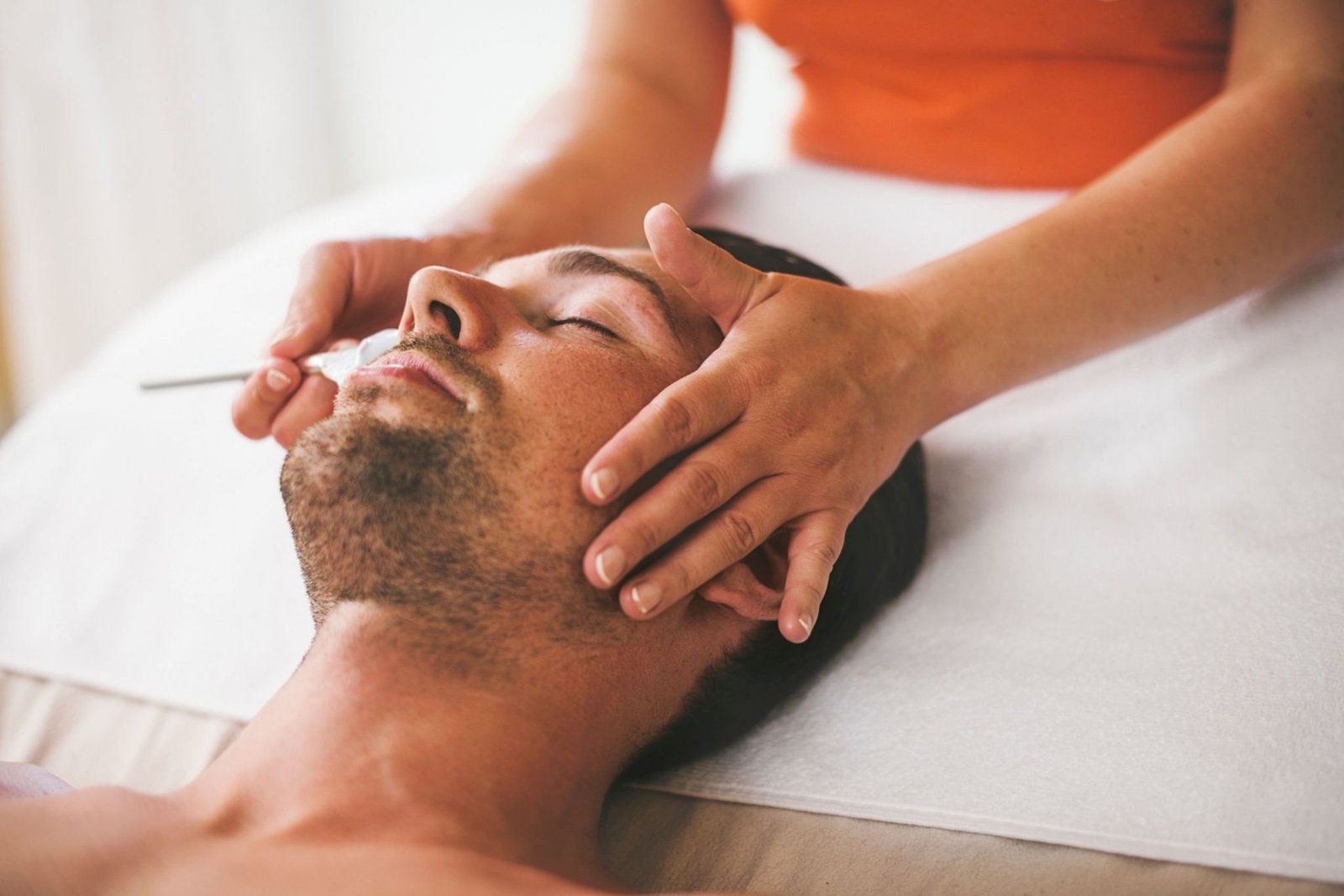 Men's facial treatment at NewLife Aesthetics, Raynes Park SW20